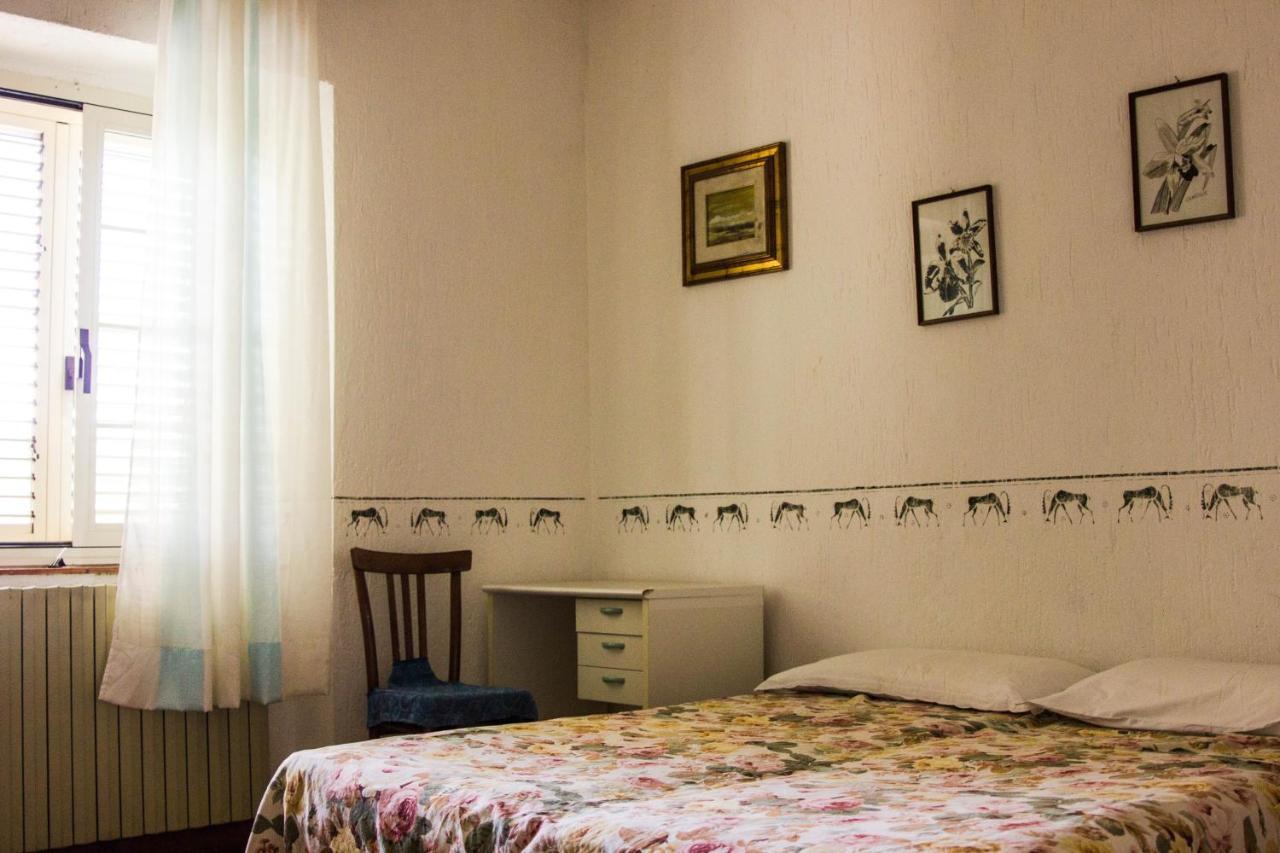 Podere Le Chiuse Sovana Ngoại thất bức ảnh